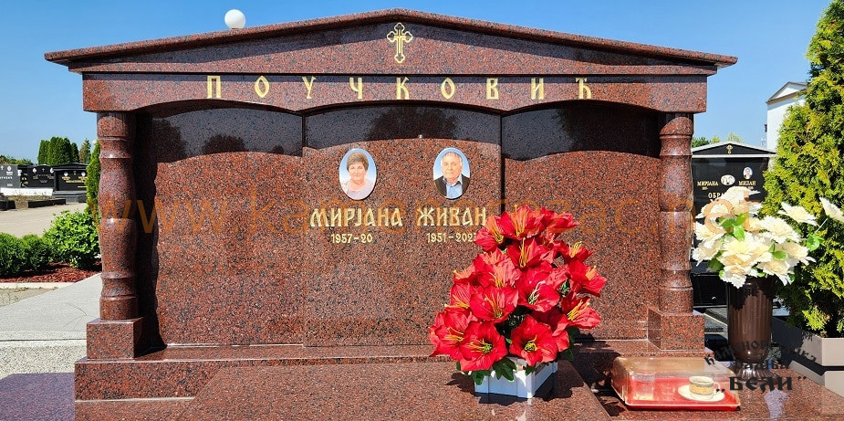 Spomenik Kapitel 011